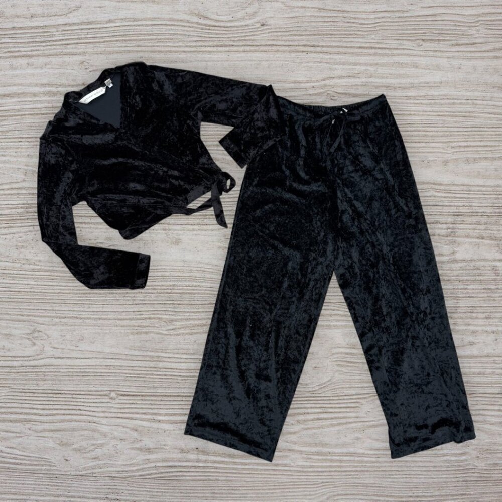 Victorias Secret Vintage 90s Y2K Black Velvet Crossover 2PC Top Pants Lounge Set